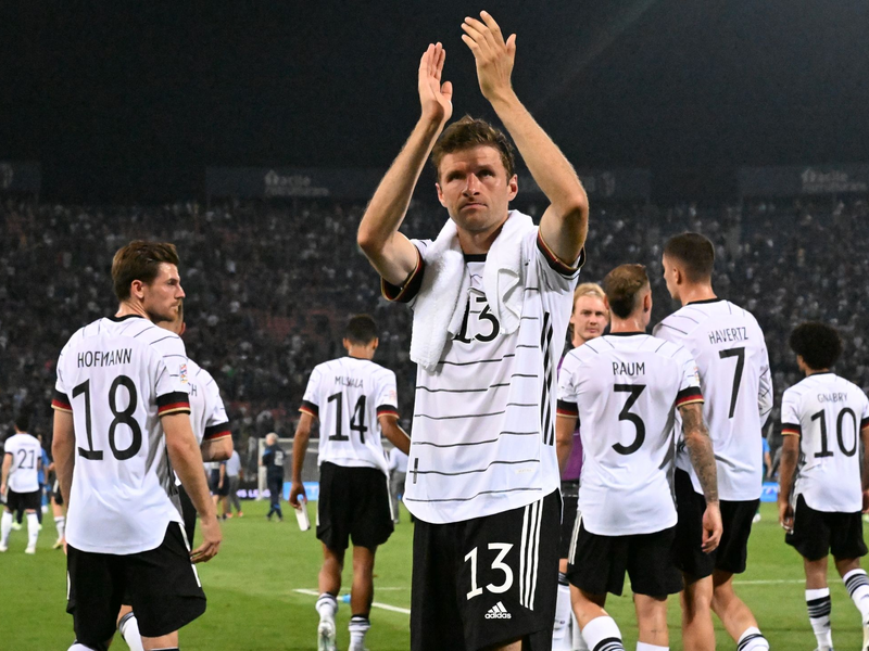 Thomas Müller (M) erzielte das Tor zum 1:0. - Foto: Federico Gambarini/dpa