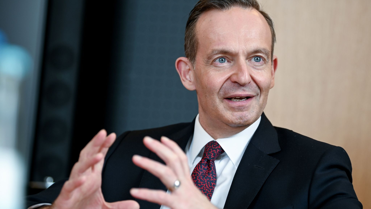 Digitalminister Volker Wissing (FDP) hat einen Entwurf für ein «Digitale-Dienste-Gesetz» vorgelegt. - Foto: Britta Pedersen/dpa