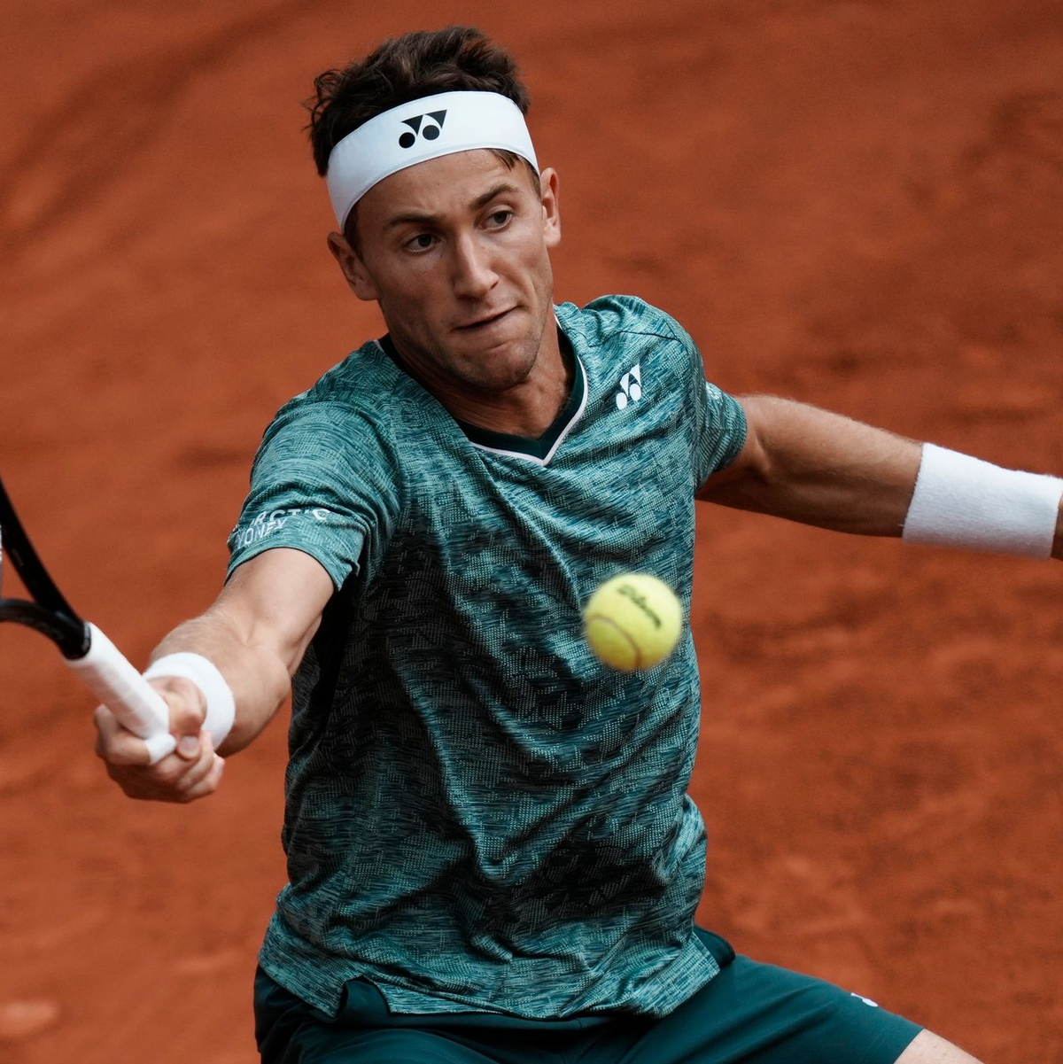 Niederlage in drei Sätzen: Für Casper Ruud war Grand-Slam-Rekordsieger Novak Djokovic zu stark. - Foto: Thibault Camus/AP/dpa