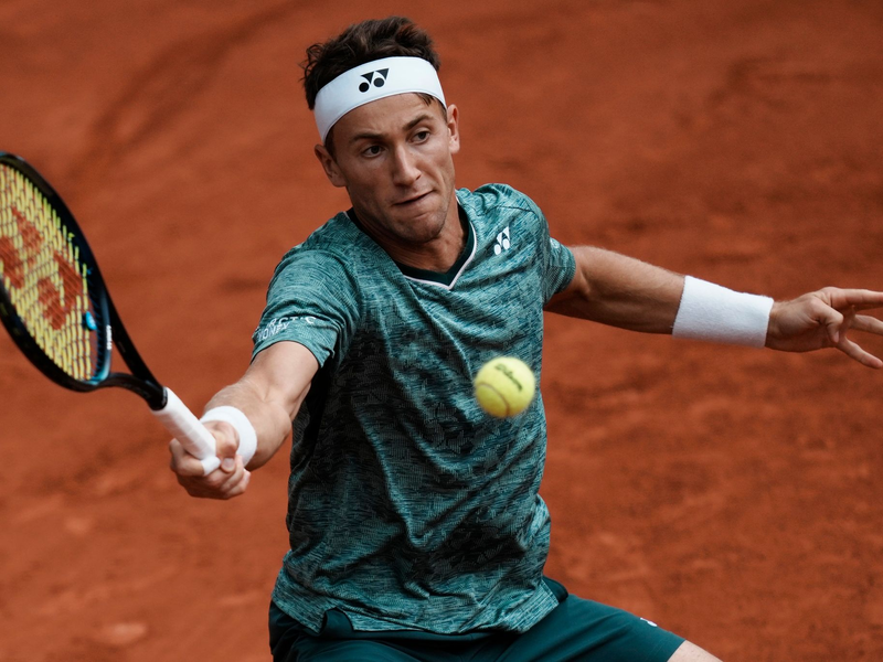 Niederlage in drei Sätzen: Für Casper Ruud war Grand-Slam-Rekordsieger Novak Djokovic zu stark. - Foto: Thibault Camus/AP/dpa