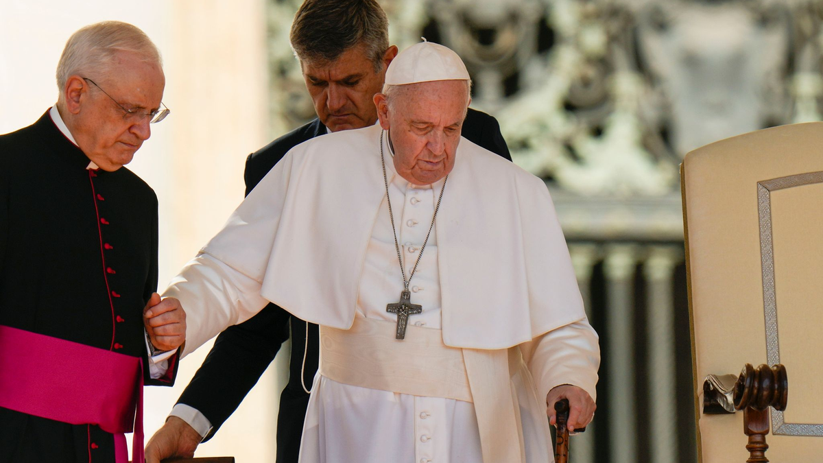 «Schwester, Bruder, möge dein Herz in dieser heiligen Nacht in Jubel ausbrechen!»: Papst Franziskus. - Foto: Alessandra Tarantino/AP/dpa