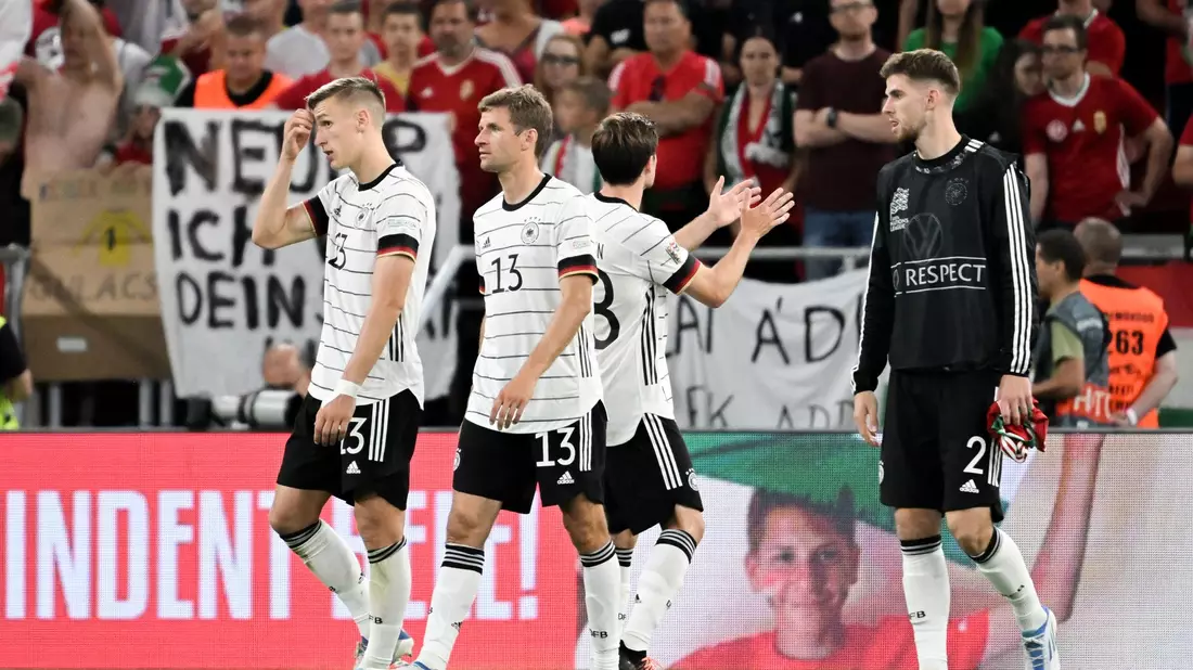 Die deutsche Nationalmannschaft kommt nicht über ein Remis gegen die Ukraine hinaus. - Bild: Federico Gambarini/dpa