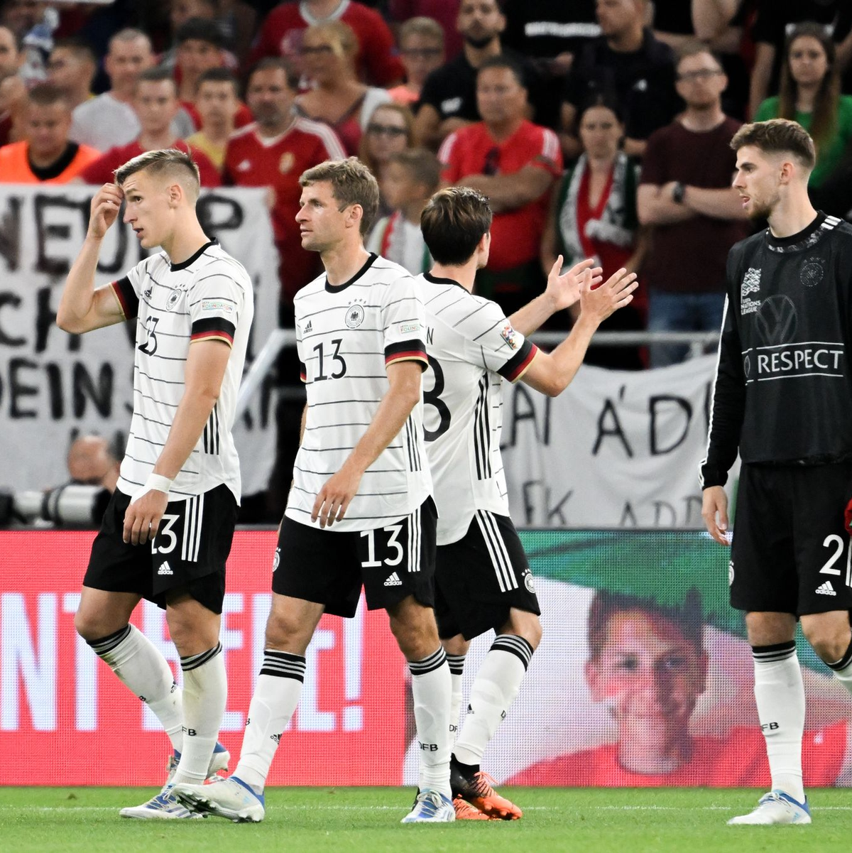 Die deutsche Nationalmannschaft kommt nicht über ein Remis gegen die Ukraine hinaus. - Foto: Federico Gambarini/dpa