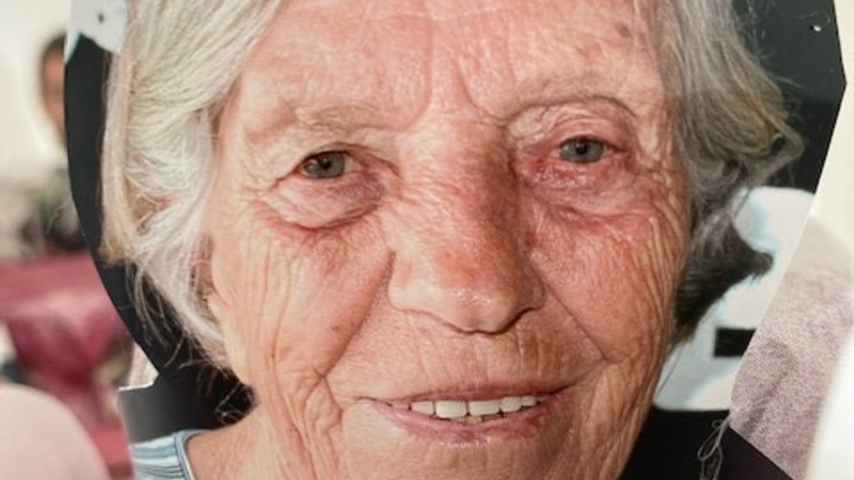 POL-D: Stockum - Fuchsbabys in Notlage - Tierischer Einsatz für die Polizei - Foto: presseportal.de