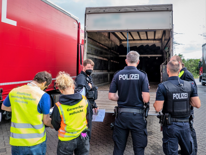 POL-HST: Videowagen stoppt Raser auf Rügen - Foto: presseportal.de