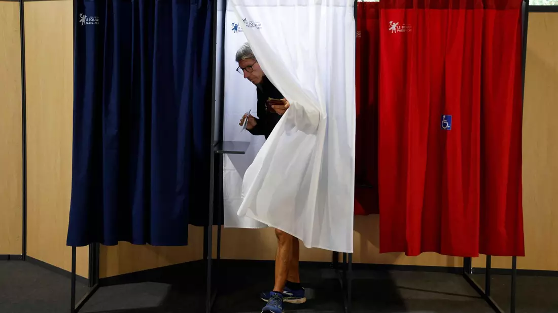 Überraschung in Frankreich: Die Rechtsnationalen schneiden schlechter ab als erwartet. - Bild: Ludovic Marin/AFP/dpa