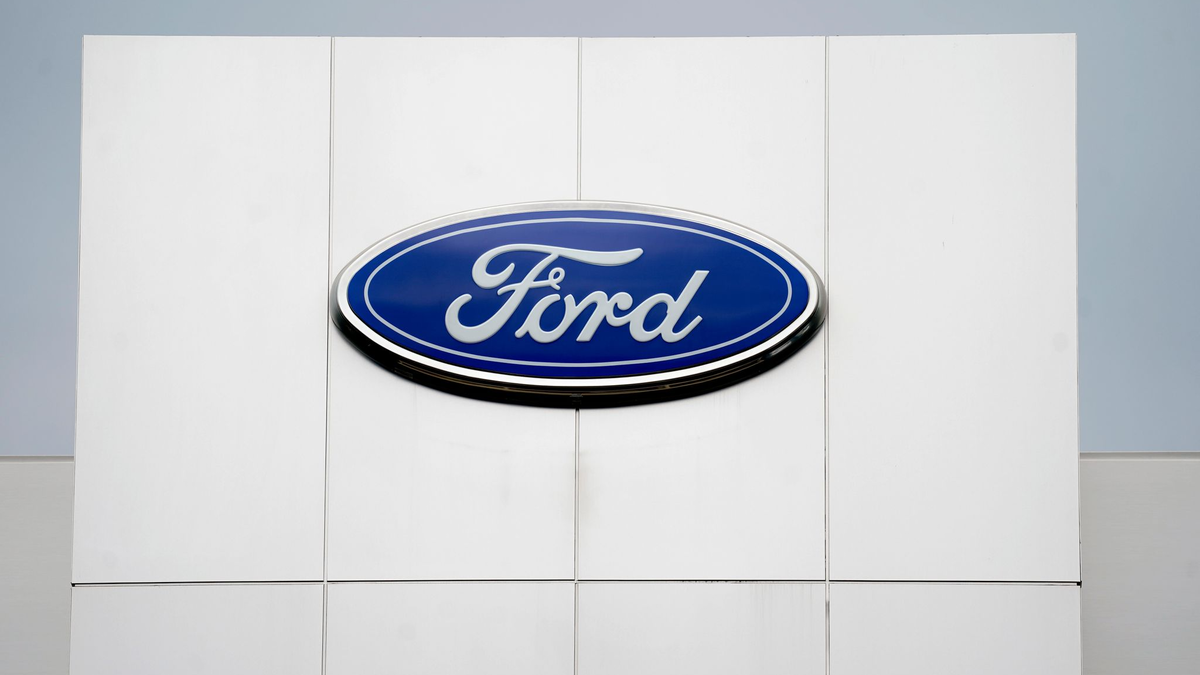 Ford investierte Milliarden in den Ausbau der Elektroauto-Produktion. (Archivbild) - Foto: Gerry Broome/AP/dpa