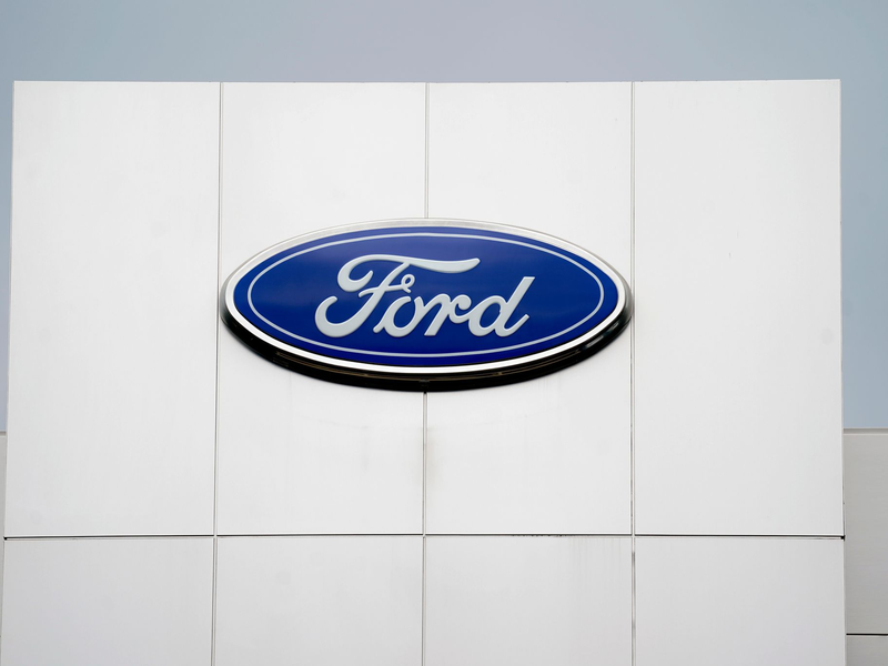Ford verbuchte im vergangenen Quartal einen Verlust von 526 Millionen Dollar (rund 489 Mio Euro). - Foto: Gerry Broome/AP/dpa