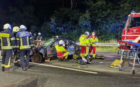 POL-PIKIR: Verkehrsunfall mit überschlagenem PKW - Foto: presseportal.de