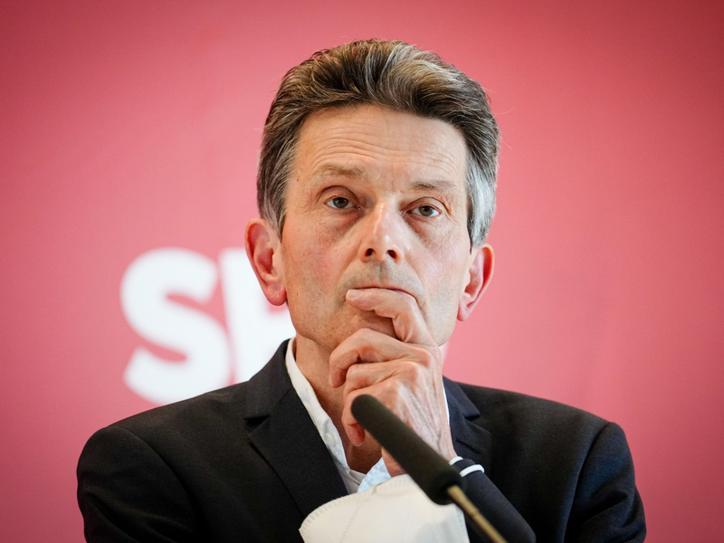 Die zusätzlichen Grenzkontrollen finden Politiker von CDU und CSU richtig. Bei den Zurückweisungen wollen sie am liebsten schon vor dem nächsten Gespräch eine klare Aussage, am besten schriftlich. - Foto: Kay Nietfeld/dpa