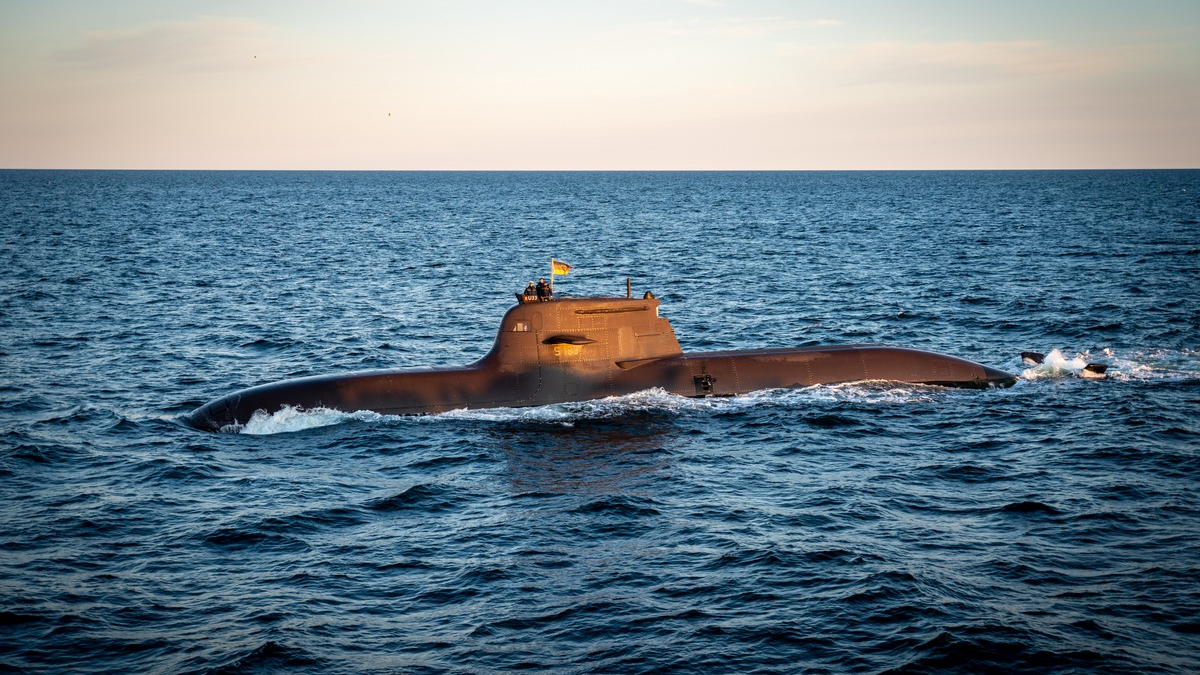 Truppenbesuch des Verteidigungsministers Pistorius in Eckernförde - Foto: presseportal.de