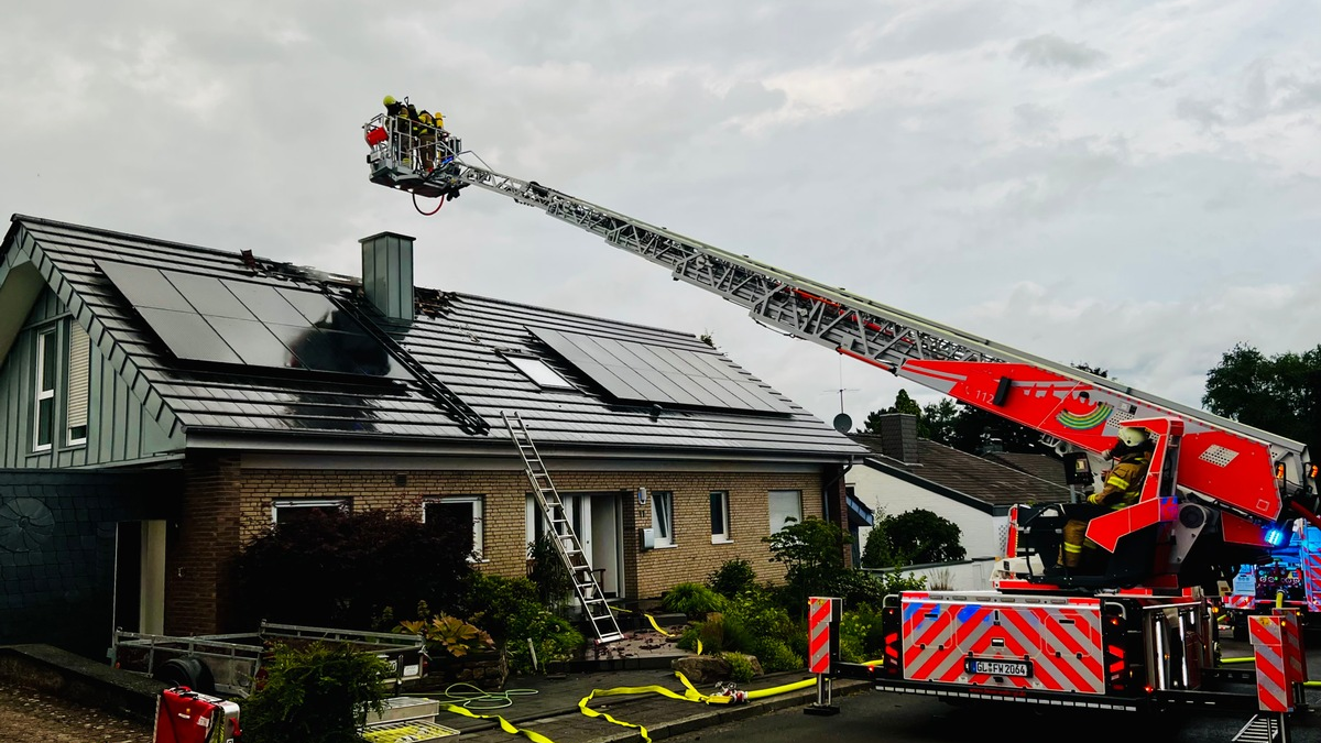 FW Lage: Das neue Jahr startet für die die Feuerwehr Lage mit drei Einsätzen - Foto: presseportal.de