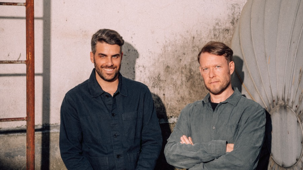 FW-BN: Ausgedehnter Wohnungsbrand in Bonner Weststadt, eine verletzte Person, aufwendige Löscharbeiten. - Foto: presseportal.de