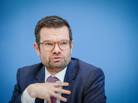 Bundesjustizminister Marco Buschmann: «Das ist schon mal das größte Bürokratieentlastungspaket, das es je in der Geschichte dieses Landes gab.» - Foto: Kay Nietfeld/dpa