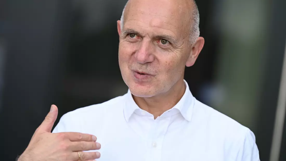 Bernd Neuendorf wird das EM-Auftaktspiel der DHB-Auswahl gegen die Schweiz live vor Ort verfolgen. - Bild: Arne Dedert/dpa