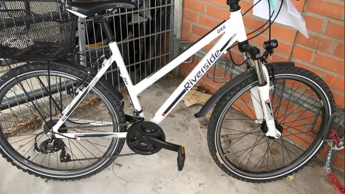 POL-OF: Polizeioberkommissar Maximilian Edelbluth neu in der Pressestelle; Werkzeuge aus Peugeot Expert geklaut; Wem gehört das grün-weiße Kinderfahrrad? und mehr - Bild: presseportal.de