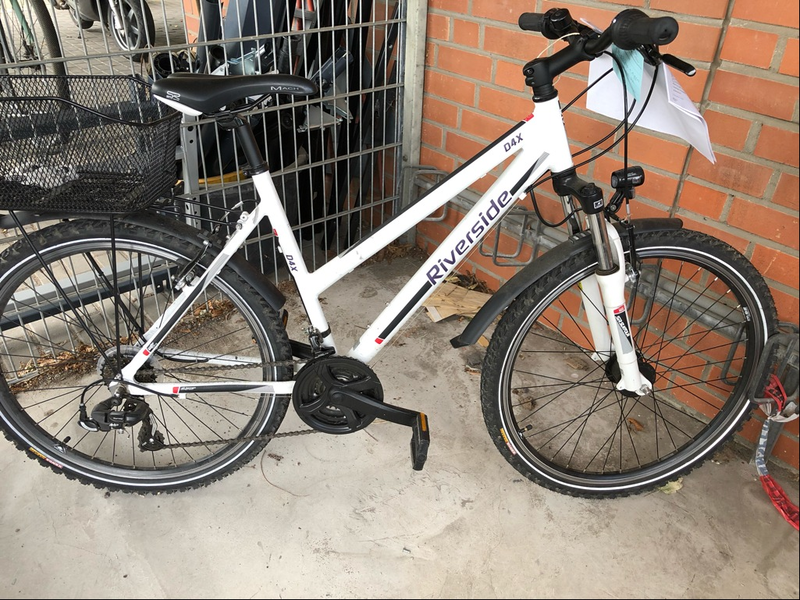 POL-OF: Polizeioberkommissar Maximilian Edelbluth neu in der Pressestelle; Werkzeuge aus Peugeot Expert geklaut; Wem gehört das grün-weiße Kinderfahrrad? und mehr - Foto: presseportal.de