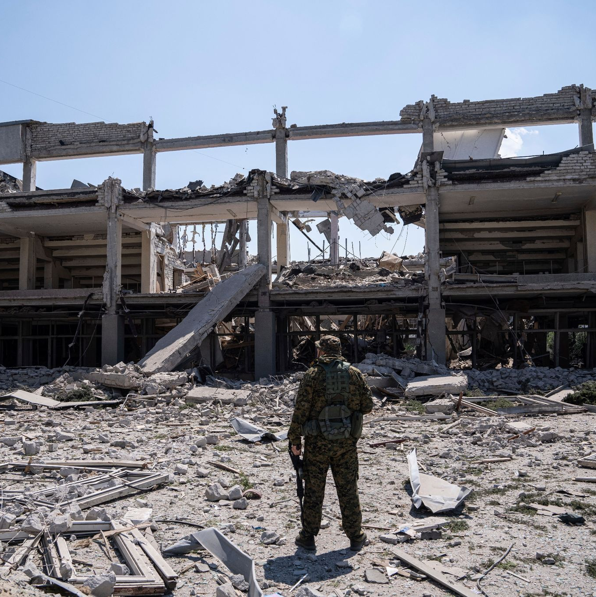 Neue Kämpfe in der Region Charkiw. (Archivbild) - Foto: Evgeniy Maloletka/AP/dpa