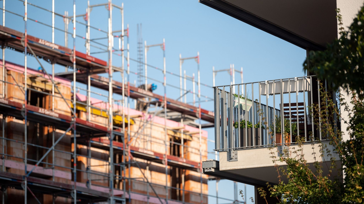 Das Tal der Krise im Wohnungsbau ist nach Angaben der Branche erreicht. (Archivbild) - Foto: Sebastian Gollnow/dpa