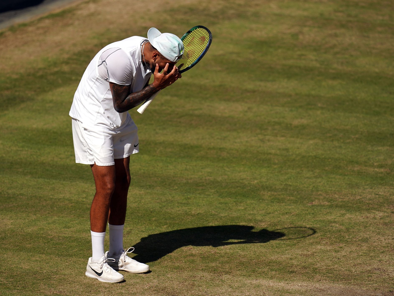Muss auf einen Start in Wimbledon verzichten: Nick Kyrgios. - Foto: John Walton/PA Wire/dpa