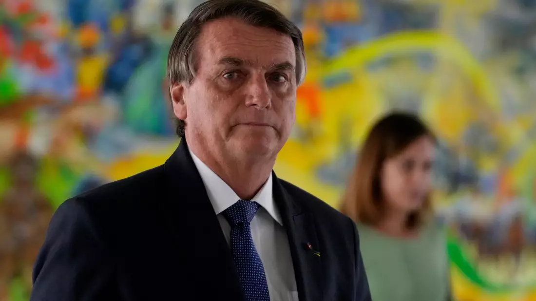 Dem ehemaligen Präsidenten von Brasilien, Jair Bolsonaro, wird von der Justiz unter anderem ein versuchter Staatsstreich vorgeworfen. (Archivbild) - Bild: Eraldo Peres/AP/dpa