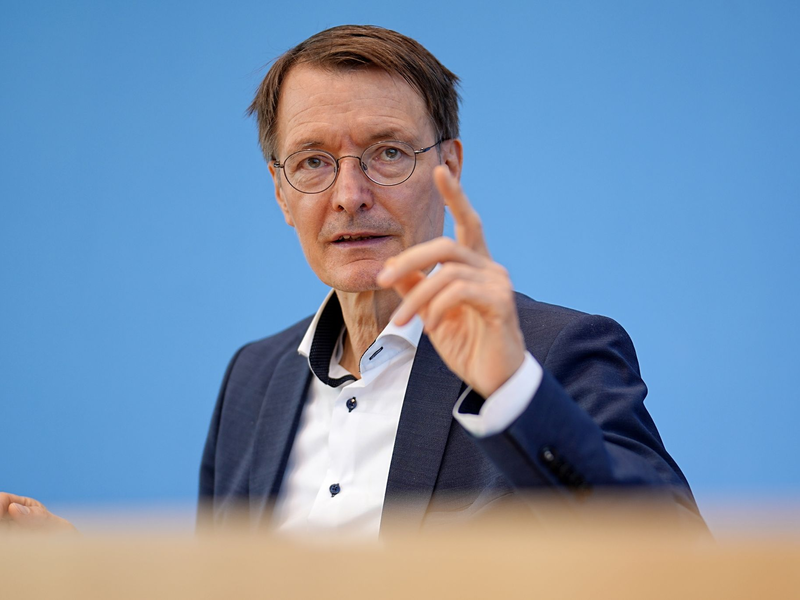 Hält nichts von Strafgebühren: Karl Lauterbach - Foto: Michael Kappeler/dpa