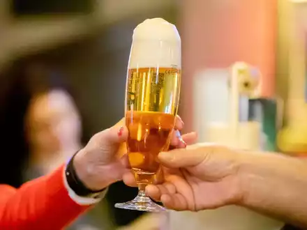 Setzen Bierbrauer zukünftig auf Künstliche Intelligenz? - Foto: Christoph Soeder/dpa