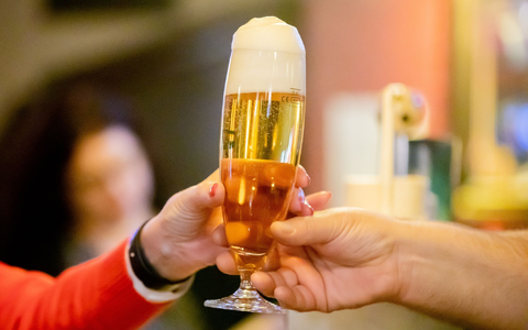 Setzen Bierbrauer zukünftig auf Künstliche Intelligenz? - Foto: Christoph Soeder/dpa