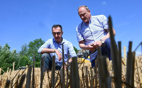 Der Politiker hat nach der Trennung von seiner Frau eine neue Beziehung. (Foto Archiv) - Foto: Bernd Weißbrod/dpa