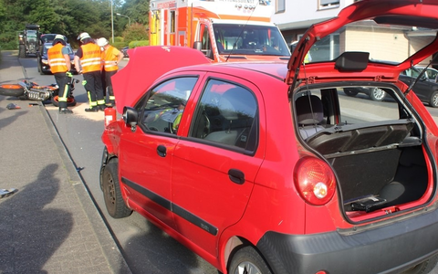 POL-RBK: Kürten - Pkw-Fahrer fährt in Hauswand - Fahrer schwer verletzt - Foto: presseportal.de