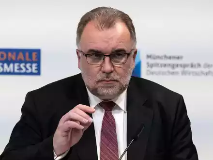 Das langfristige Wirtschaftswachstum von Deutschland bereitet dem Präsident des Bundesverbandes der Deutschen Industrie (BDI), Siegfried Russwurm, Sorgen. - Foto: Sven Hoppe/dpa
