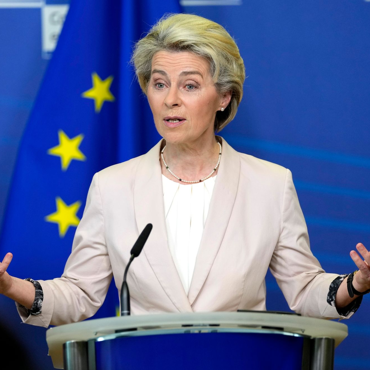 EU-Kommissionspräsidentin Ursula von der Leyen hatte X zuletzt deutlich kritisiert und auch mit Sanktionen gedroht. (Archivbild)  - Foto: Virginia Mayo/AP/dpa