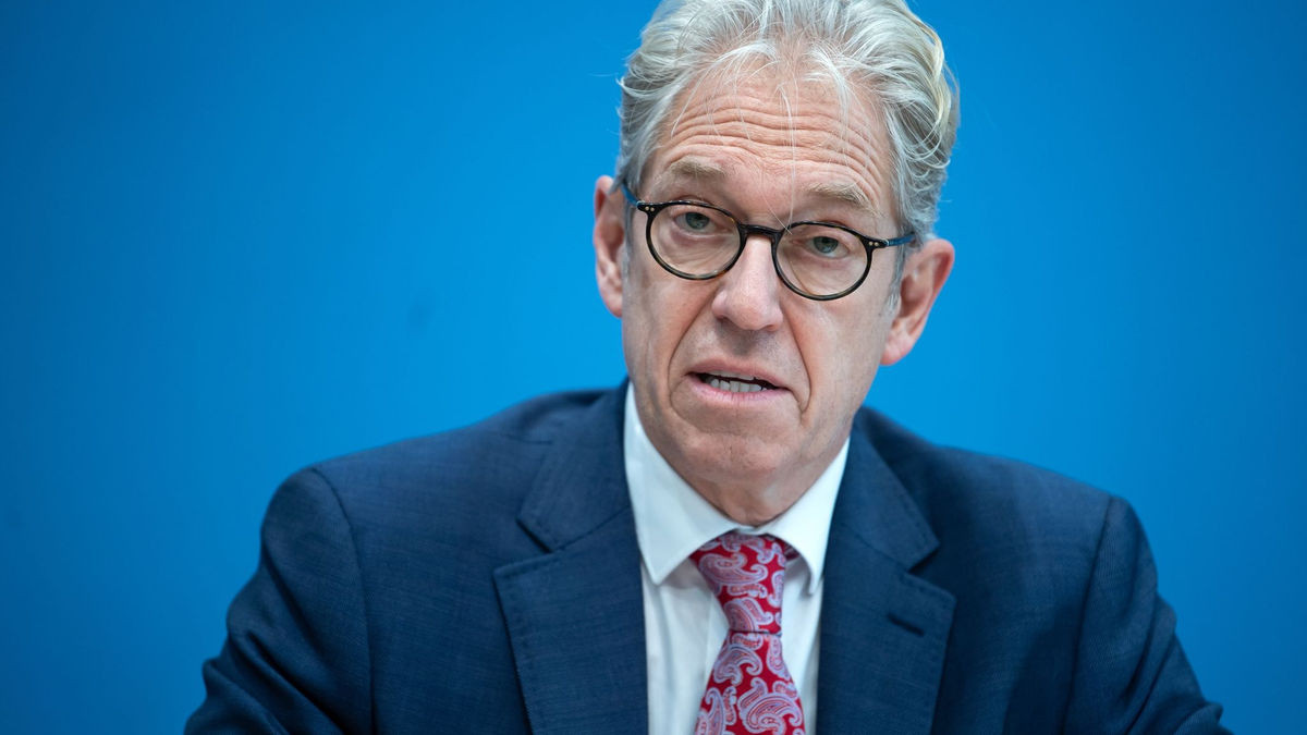 «Noch immer werden viel zu viele Behandlungen stationär erbracht und Versichertengelder verschleudert»: Andreas Gassen. - Foto: Bernd von Jutrczenka/dpa