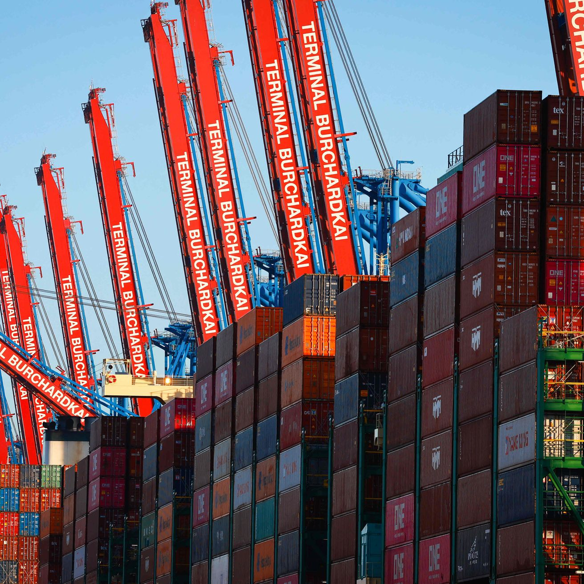 Deutscher Export im September mit Rückgängen (Foto aktuell) - Foto: Christian Charisius/dpa