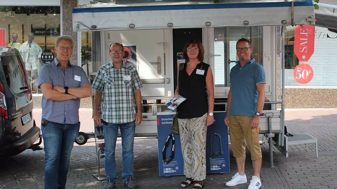 POL-MTK: Einbruchsprävention im MTK: Polizei berät vor Ort - Bild: presseportal.de