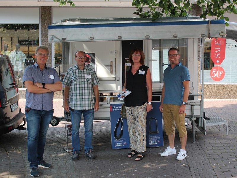 POL-MTK: Einbruchsprävention im MTK: Polizei berät vor Ort - Foto: presseportal.de