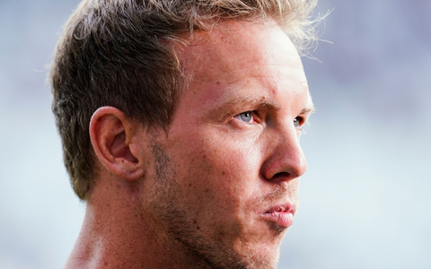Der Bundestrainer geht mit klaren Erwartungen in die WM-Qualifikation (Archivbild).  - Foto: Uwe Anspach/dpa