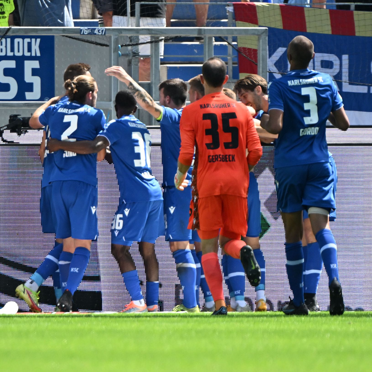 Hoffenheim setzte sich nach Rückstand noch gegen Wolfsburg durch. - Foto: Uli Deck/dpa