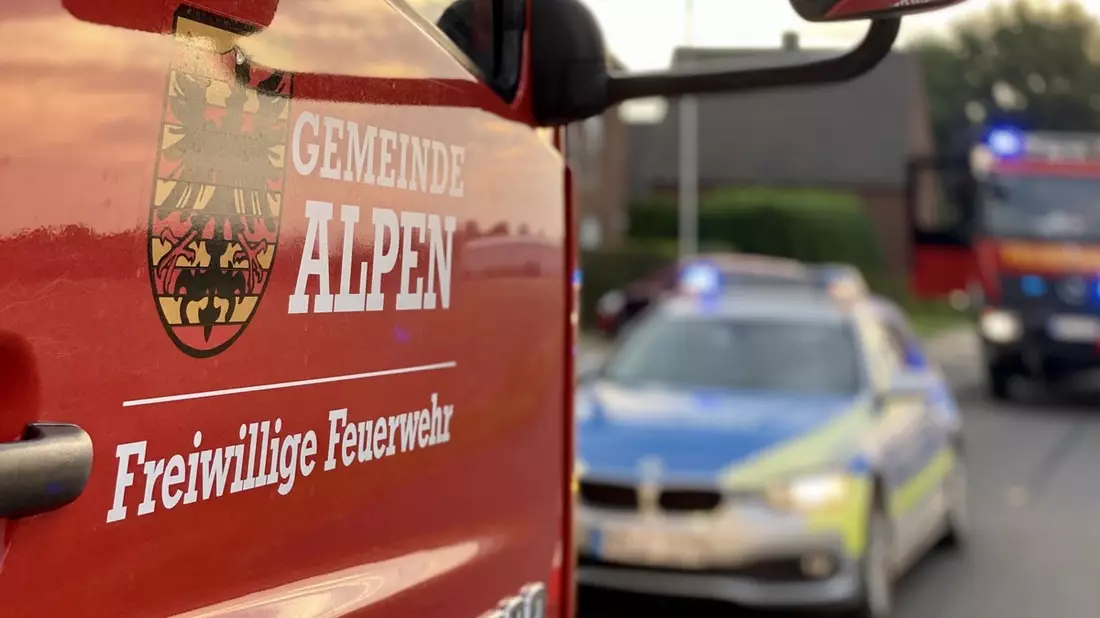 FW Alpen: Ausgelöste Brandmeldeanlage - Bild: presseportal.de