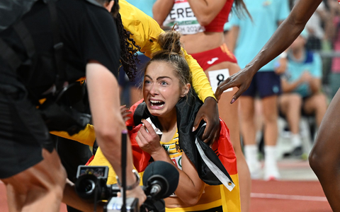 Auch Gina Lückenkemper (M.) wird für die WM nominiert werden. - Foto: Sven Hoppe/dpa