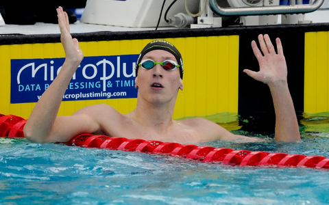 Hat über 400 Meter Freistil nach 3:42,20 Minuten angeschlagen: WM-Dritter Lukas Märtens. - Foto: Gregorio Borgia/AP/dpa