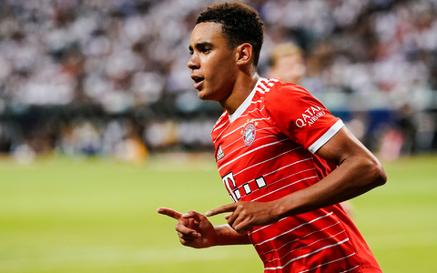 Der DFB-Auswahl um Jamal Musiala fehlt noch ein kleiner Schritt zum Gruppensieg. - Foto: Uwe Anspach/dpa