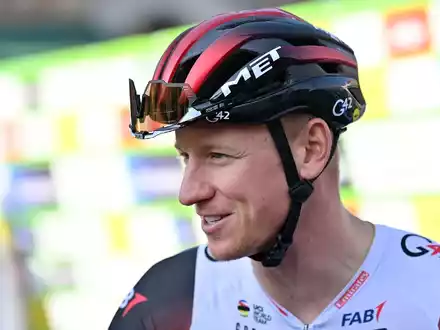 Sechster, Vierter, Dritter: Für Ackermann geht es bei der Tour nach oben. - Foto: Dirk Waem/BELGA/dpa