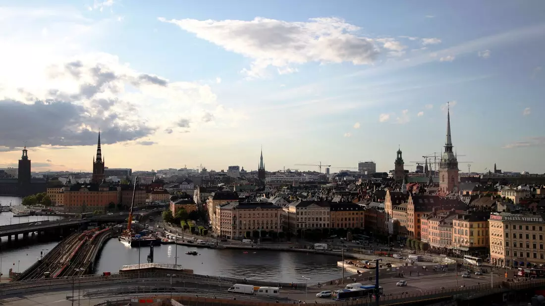 Stockholm könnte bei weiteren Hitzesommern als Reiseziel profitieren. - Bild: Steffen Trumpf/dpa