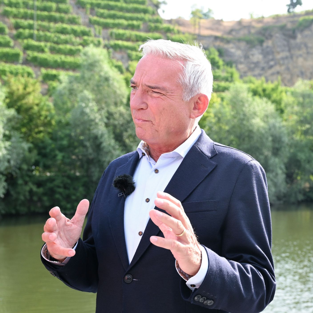 Baden-Württembergs Innenminister Thomas Strobl. Aus Sicht von Strobl könnte das Bürgergeld bei Menschen aus der Ukraine der Grund sein, Deutschland als Ziel für ihre Flucht zu wählen. - Foto: Bernd Weißbrod/dpa