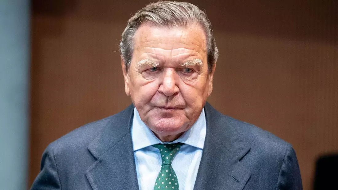 Ex-Kanzler Gerhard Schröder bietet an, per Video auszusagen. (Archivbild) - Bild: Kay Nietfeld/dpa