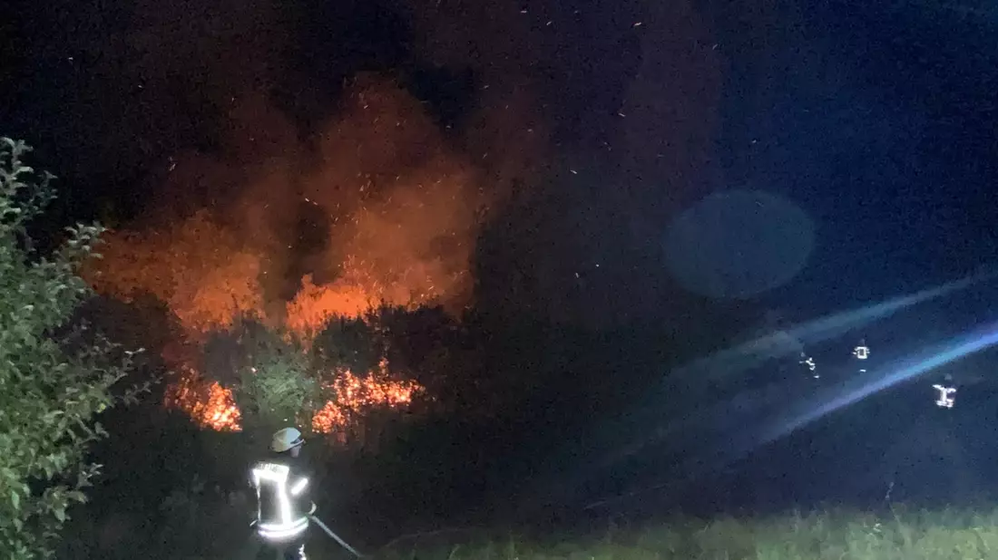 POL-PDLD: Scheunenbrand - Ermittlungen zur Brandursache laufen - Bild: presseportal.de