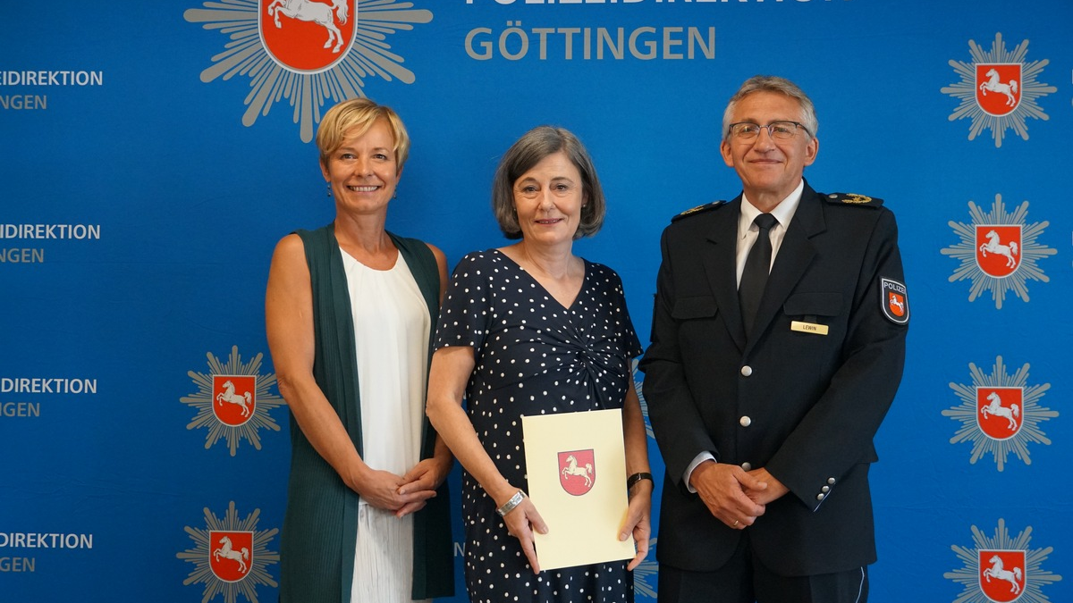 HZA-H: Zoll Hannover beteiligt sich an Mindestlohnprüfungen mit internationaler Delegation - Foto: presseportal.de