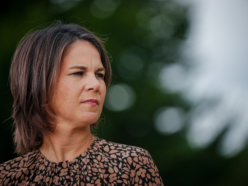 Außenministerin Annalena Baerbock: «Wir werden als Demokratinnen und Demokraten Europas unsere europäische Demokratie verteidigen.» - Foto: Kay Nietfeld/dpa