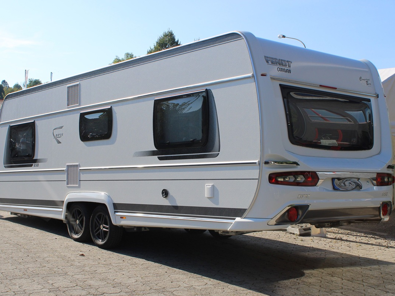 POL-HM: Brennender Wohnanhänger schnell gelöscht - Polizei ermittelt wegen Brandstiftung - Foto: presseportal.de